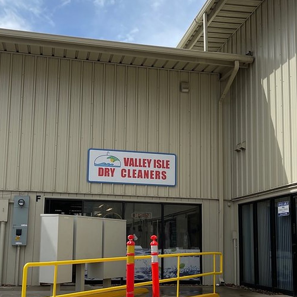Valley Isle Dry Cleaners storefront at 180 E Wakea Ave, Suite F, Kahului